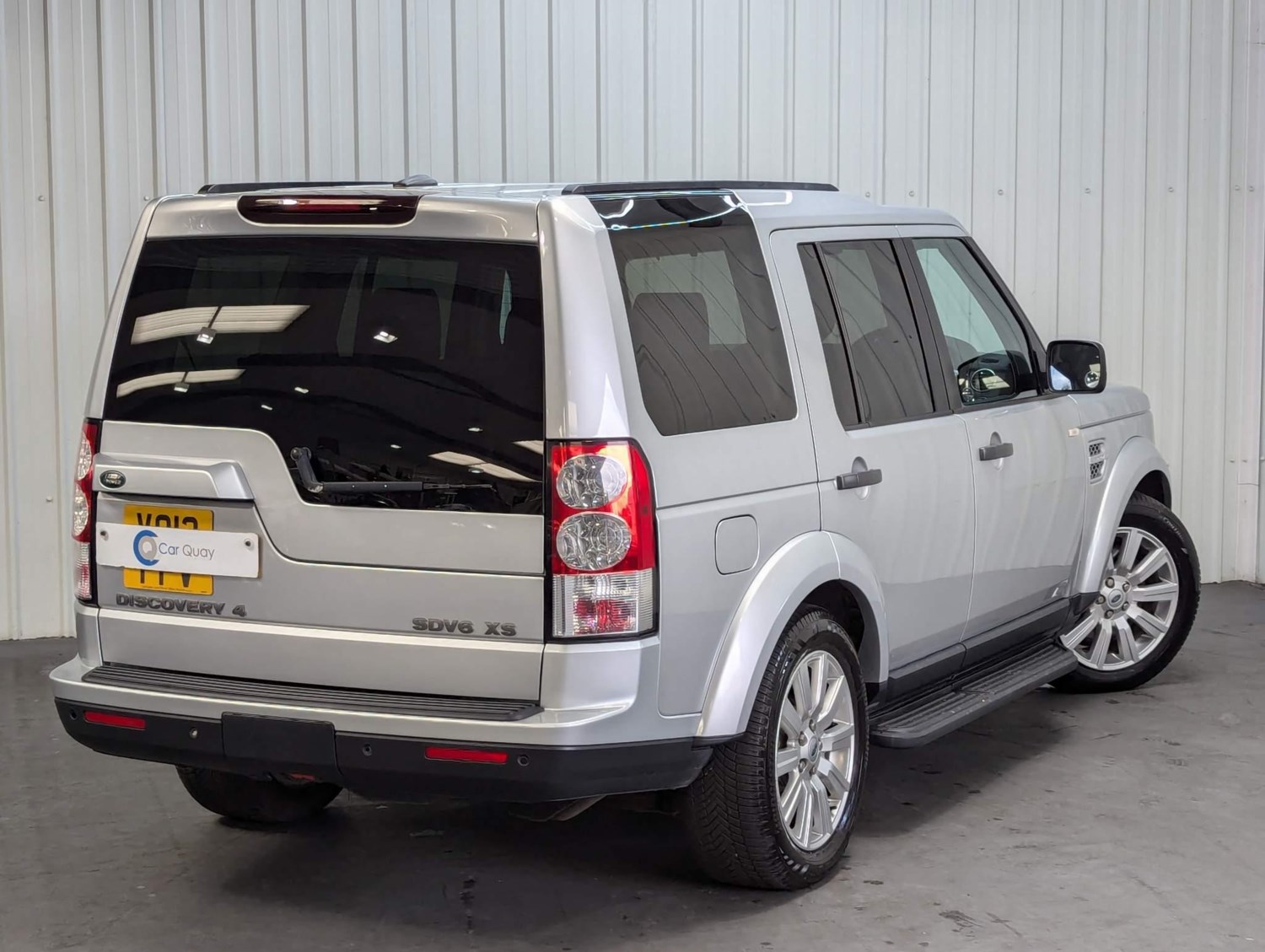 Land Rover Discovery 4 Listing Image