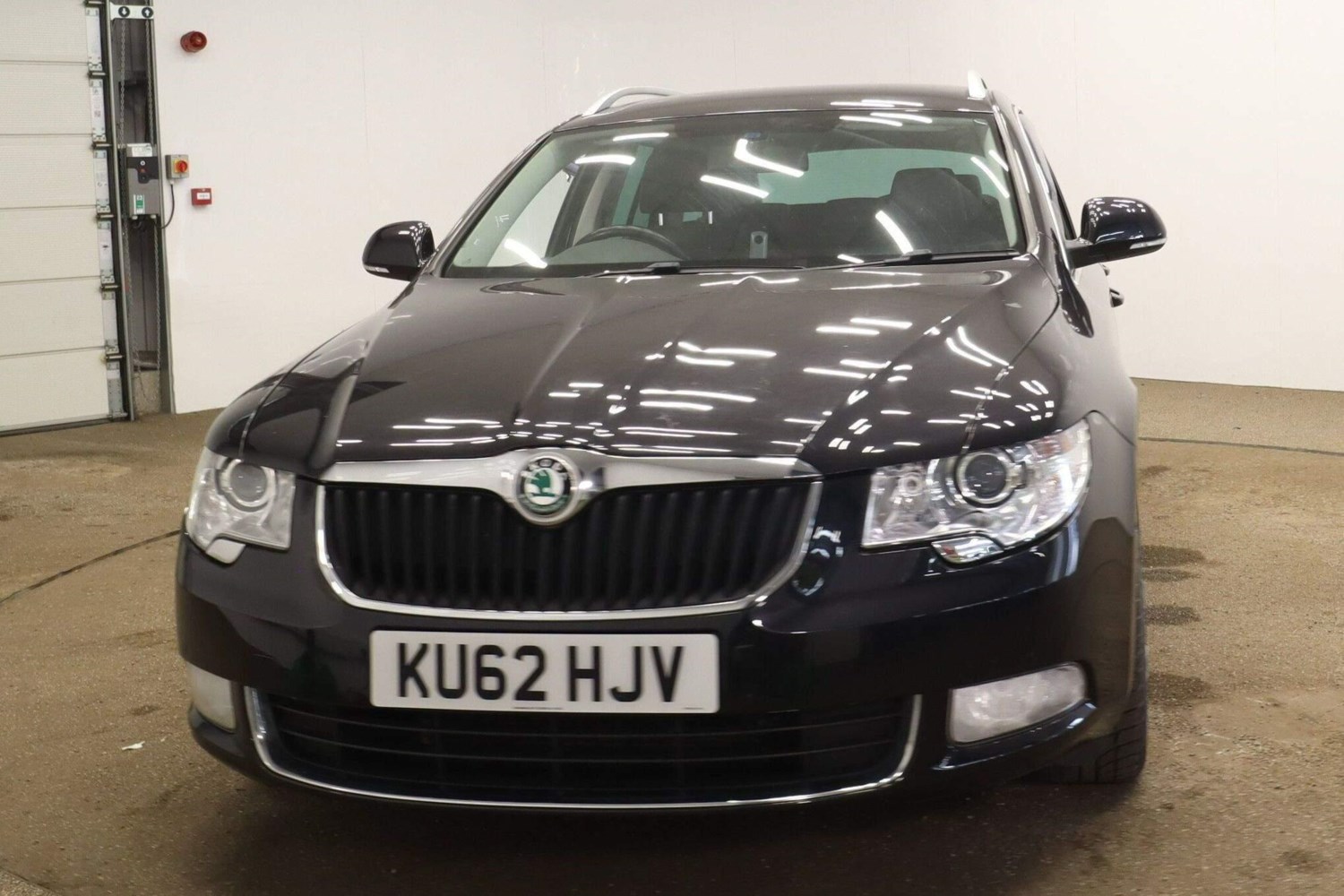 Skoda Superb Listing Image