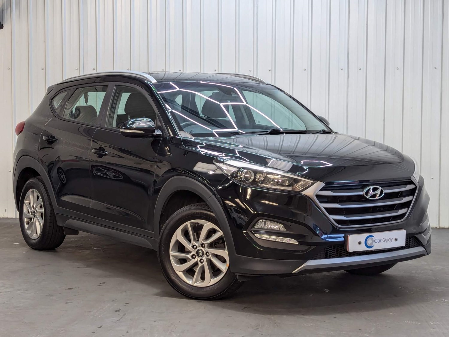 Hyundai TUCSON Listing Image