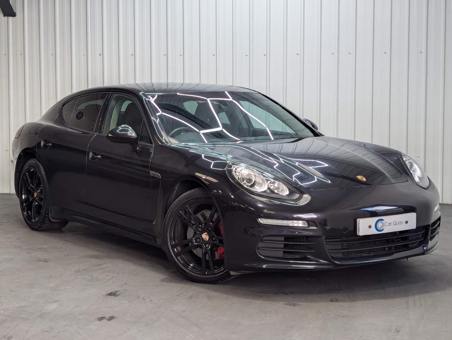 Porsche Panamera Listing Image