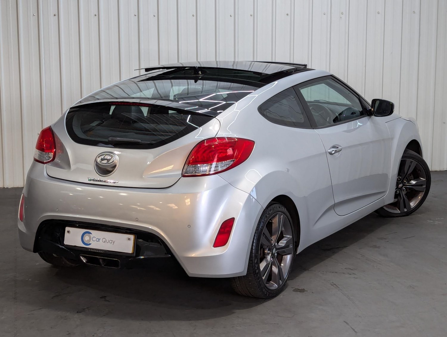 Hyundai Veloster Listing Image