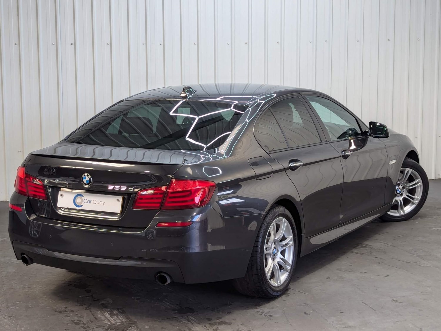 BMW 5 Series Listing Image