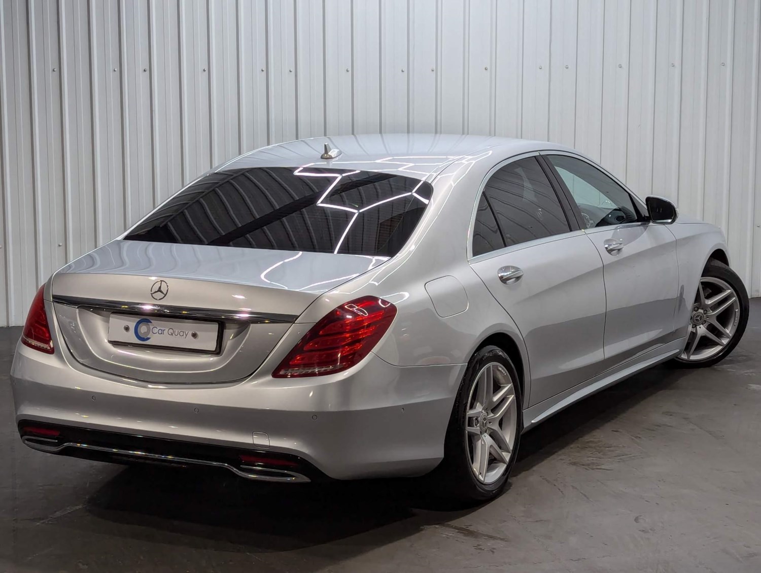 Mercedes-Benz S-Class Listing Image