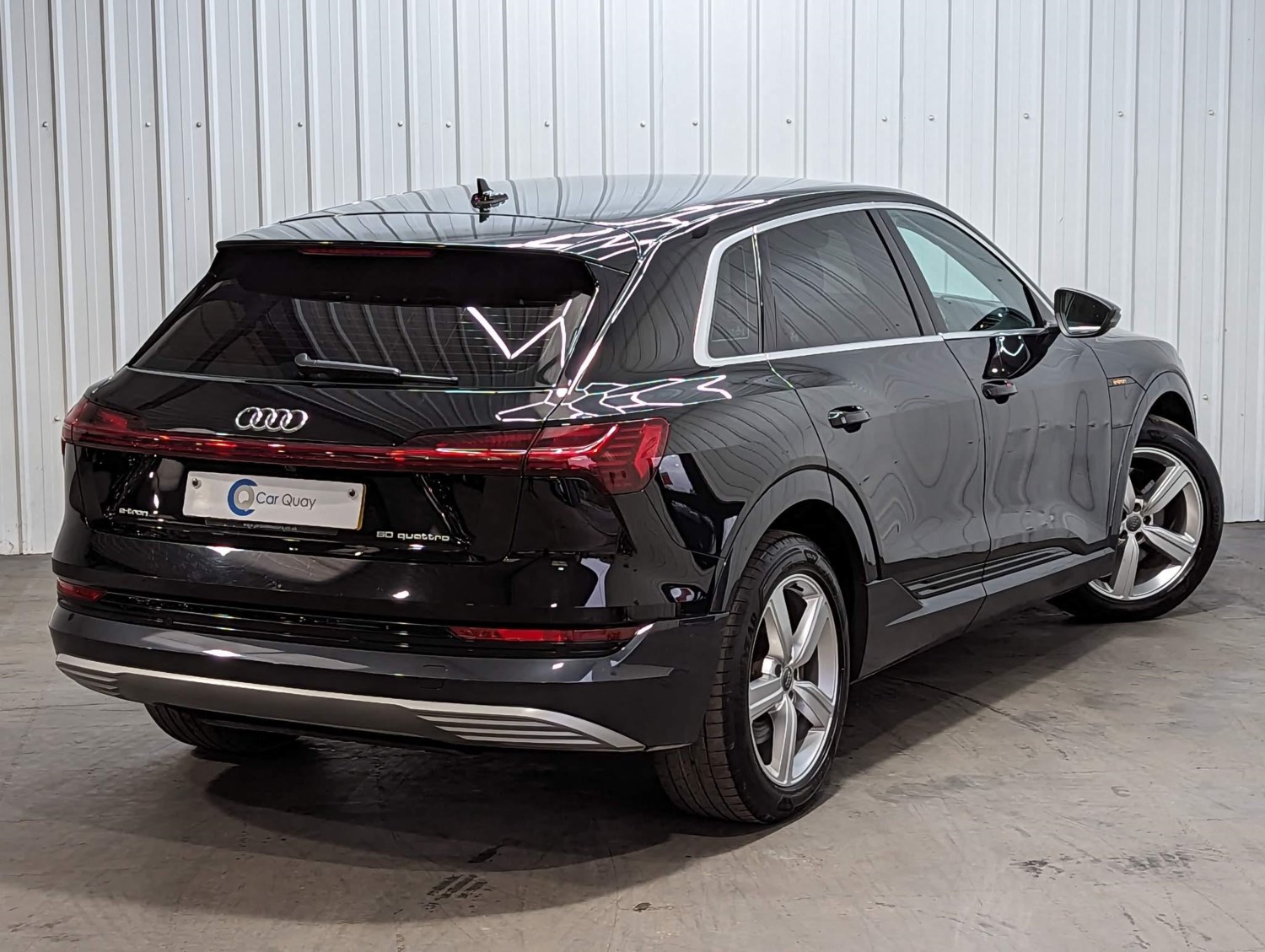 Audi e-tron Listing Image