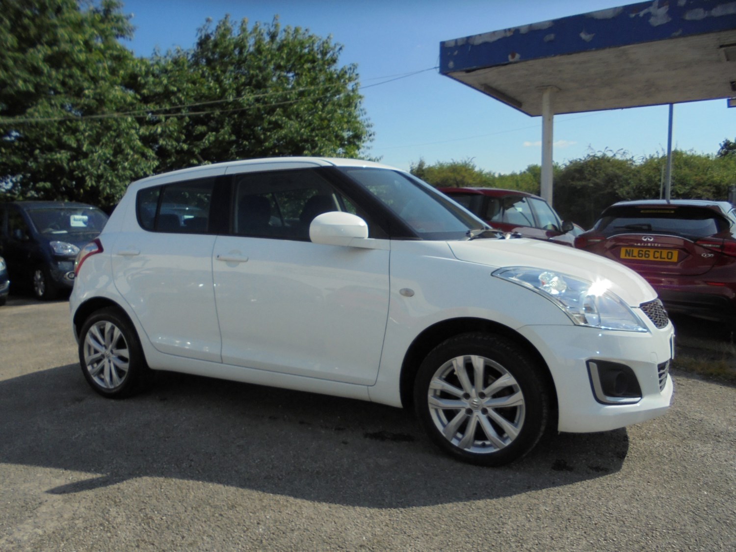 Suzuki Swift Listing Image