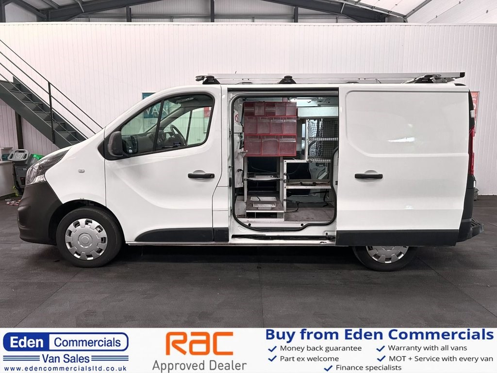 Vauxhall Vivaro Listing Image