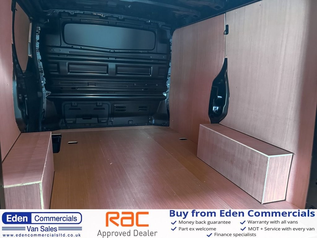 Renault Trafic Listing Image