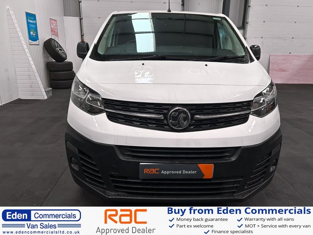 Vauxhall Vivaro Listing Image