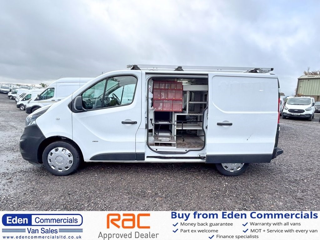 Vauxhall Vivaro Listing Image