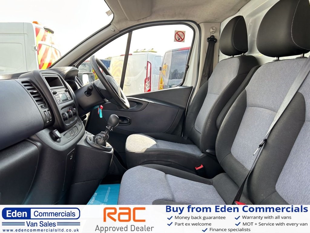 Vauxhall Vivaro Listing Image