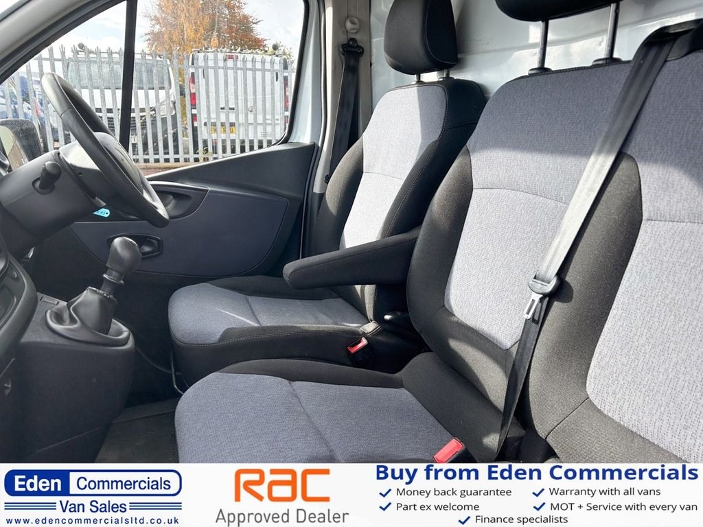 Vauxhall Vivaro Listing Image