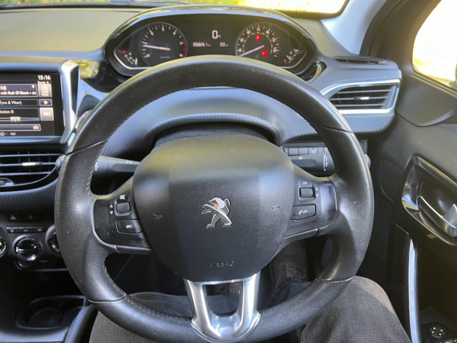 Peugeot 208 Listing Image