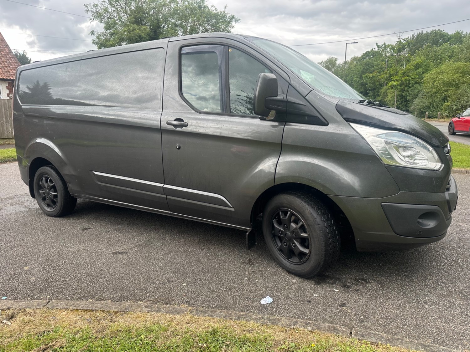 Ford Transit Custom Listing Image