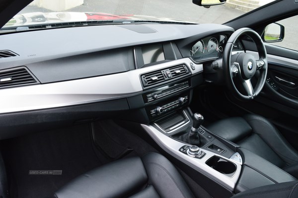 BMW 5 Series Listing Image