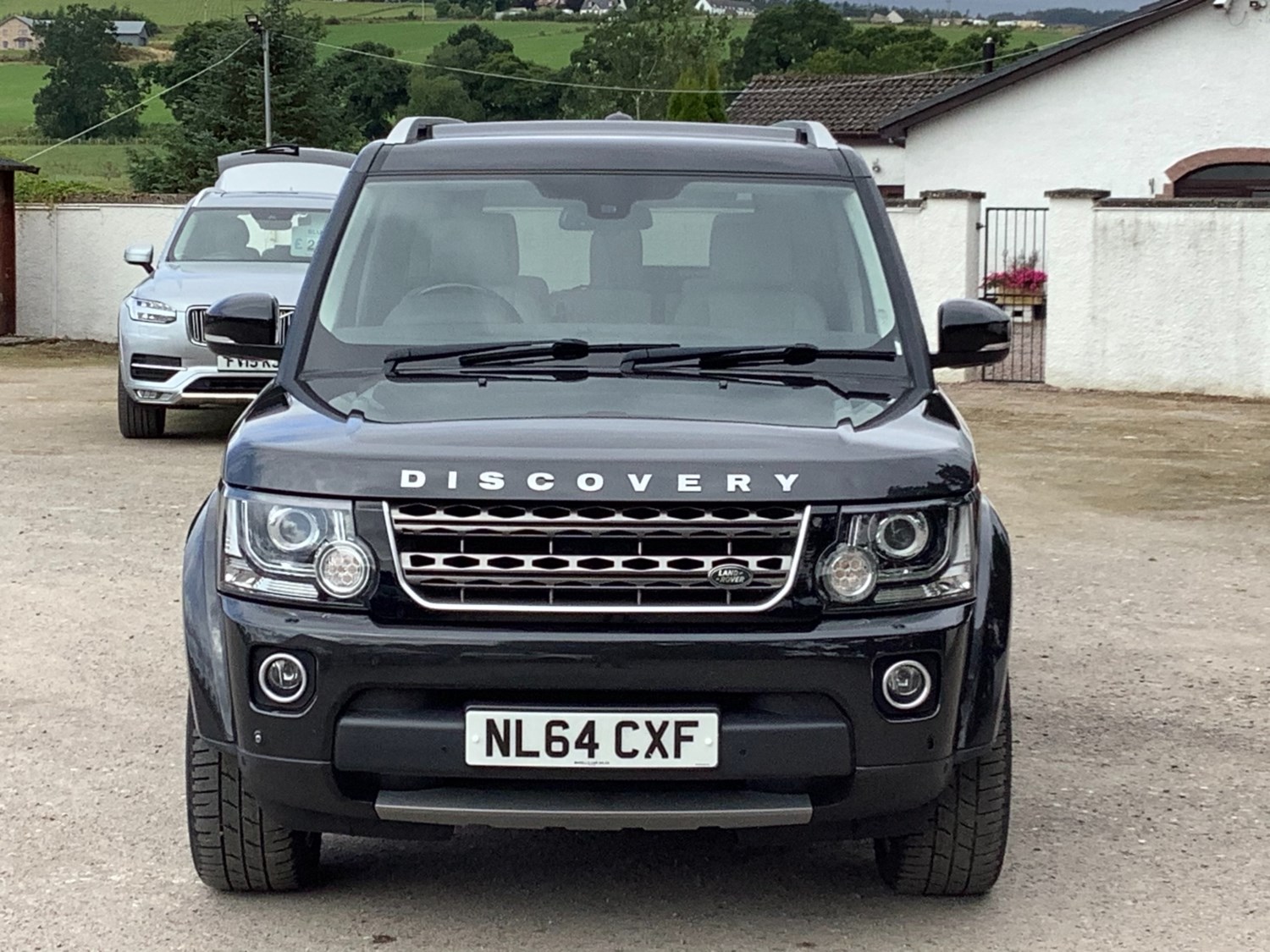 Land Rover Discovery Listing Image