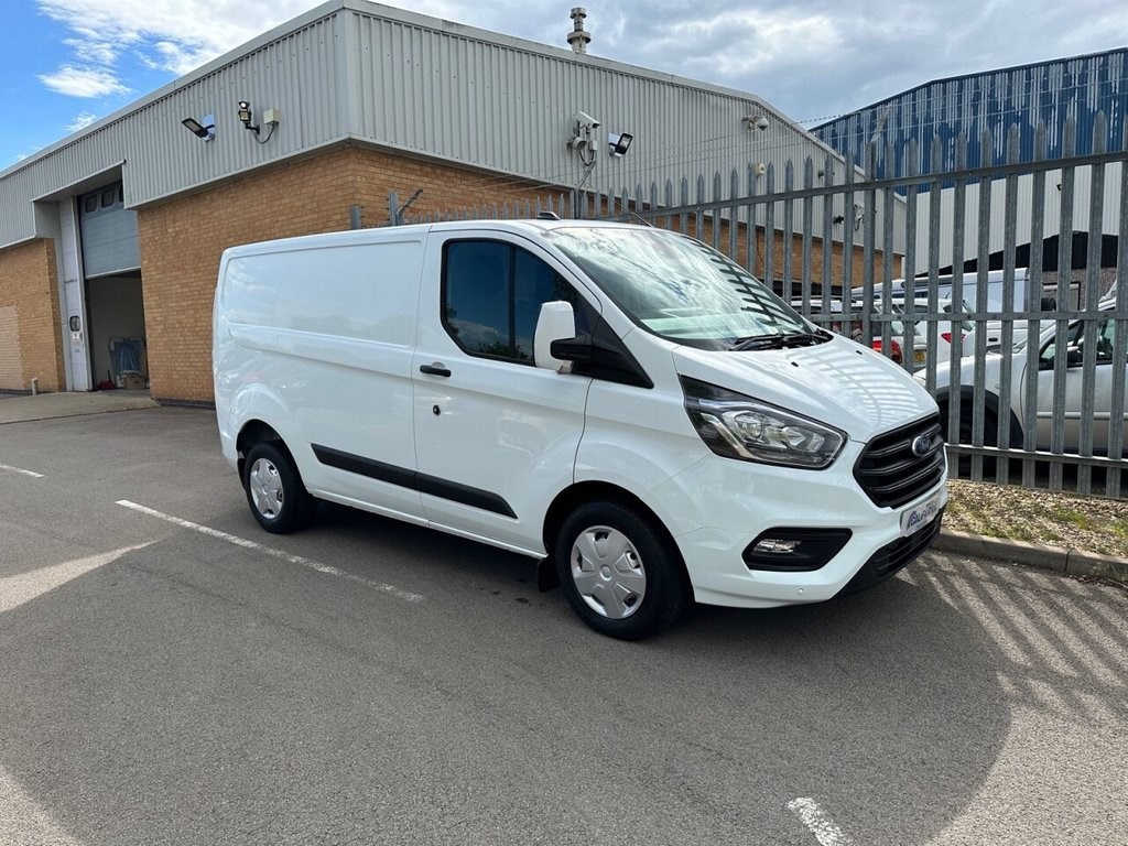 Ford Transit Custom Listing Image