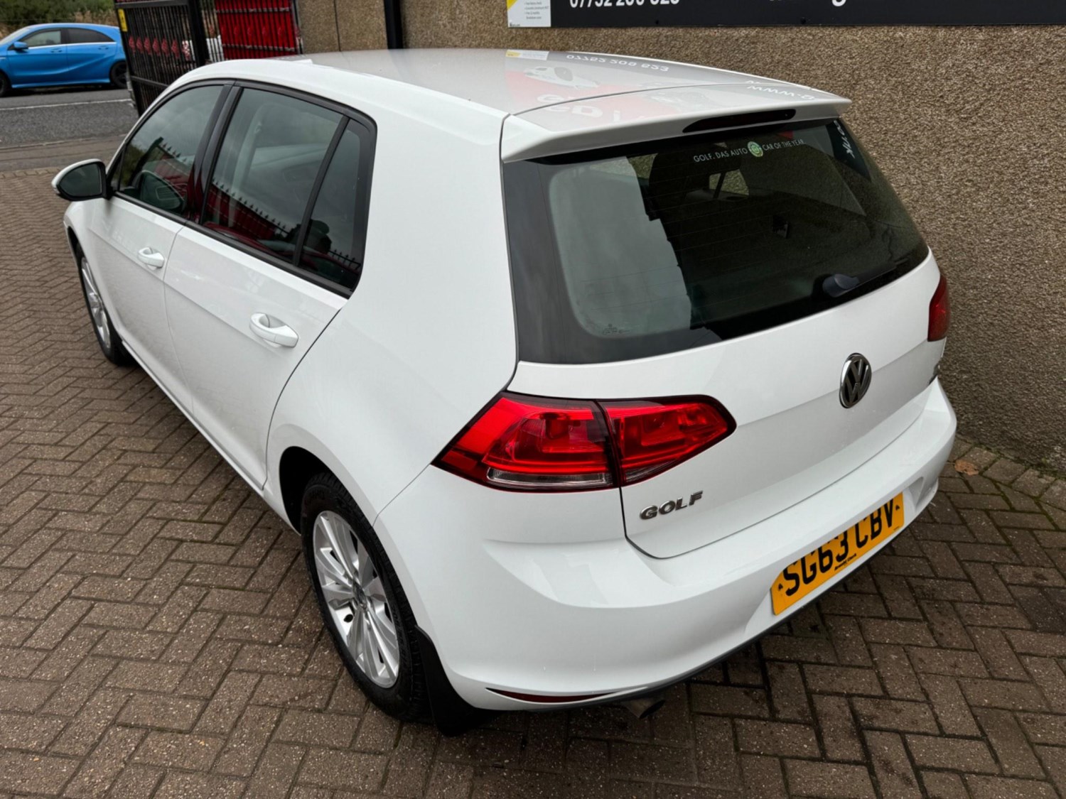 Volkswagen Golf Listing Image