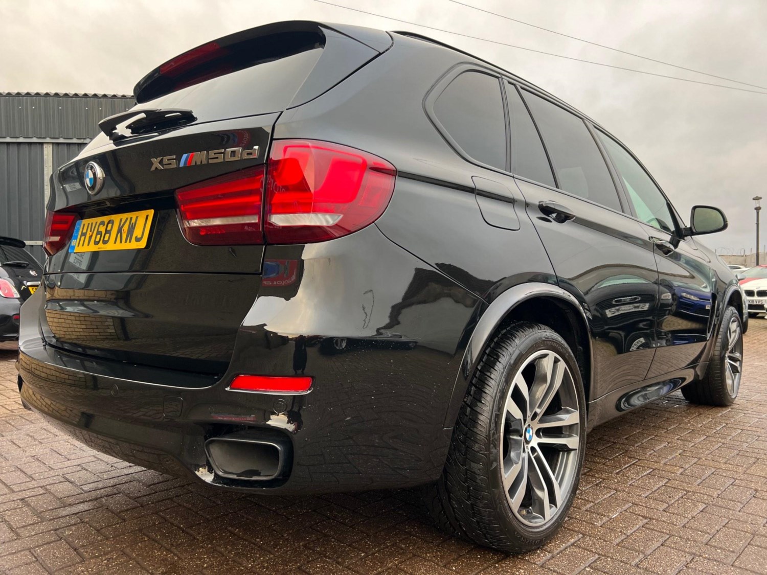 BMW X5 Listing Image