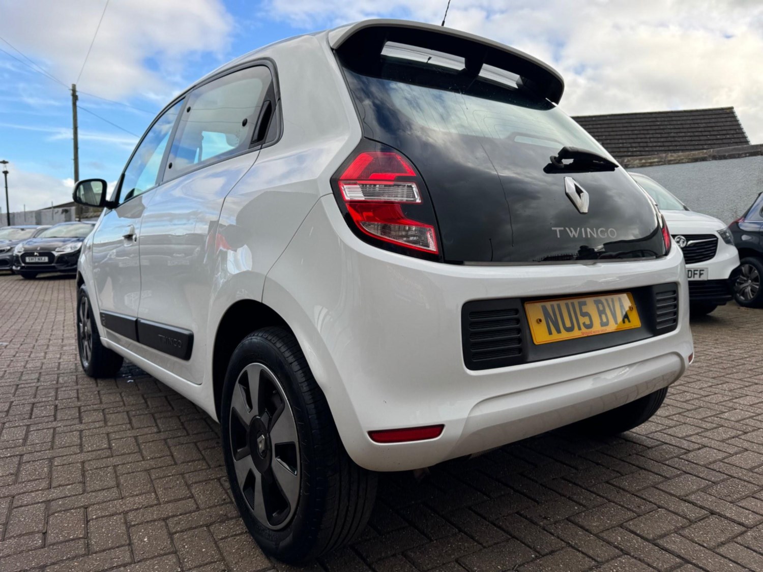 Renault Twingo Listing Image