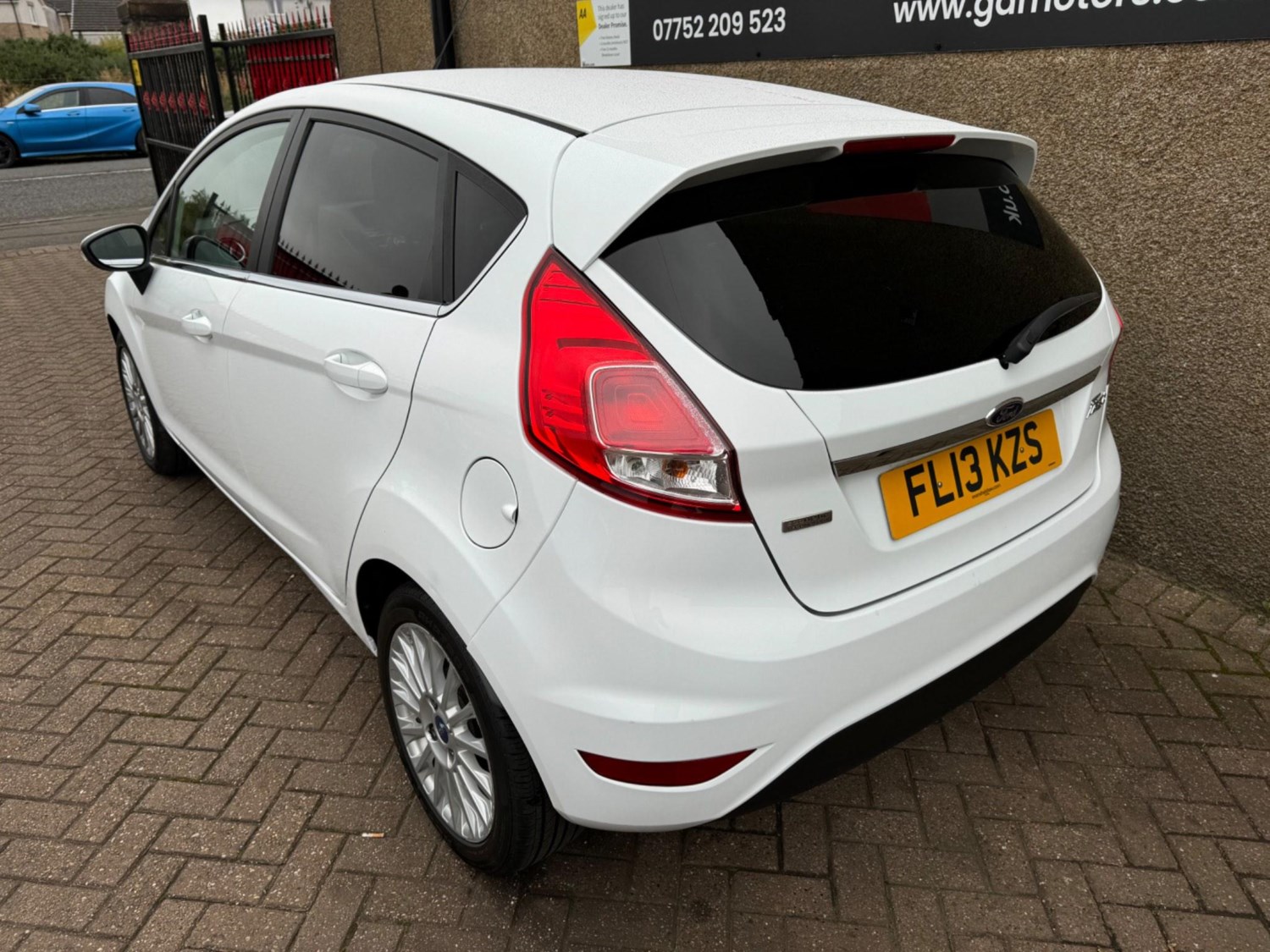 Ford Fiesta Listing Image