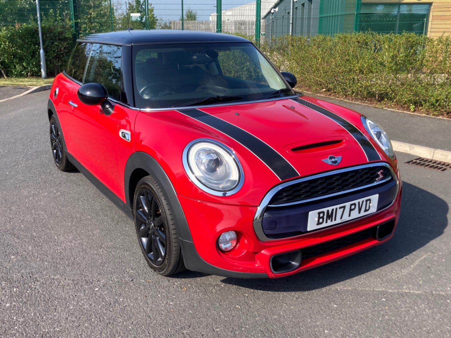 MINI Hatch Listing Image