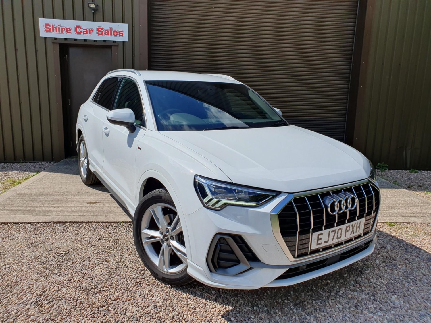 Audi Q3 Listing Image