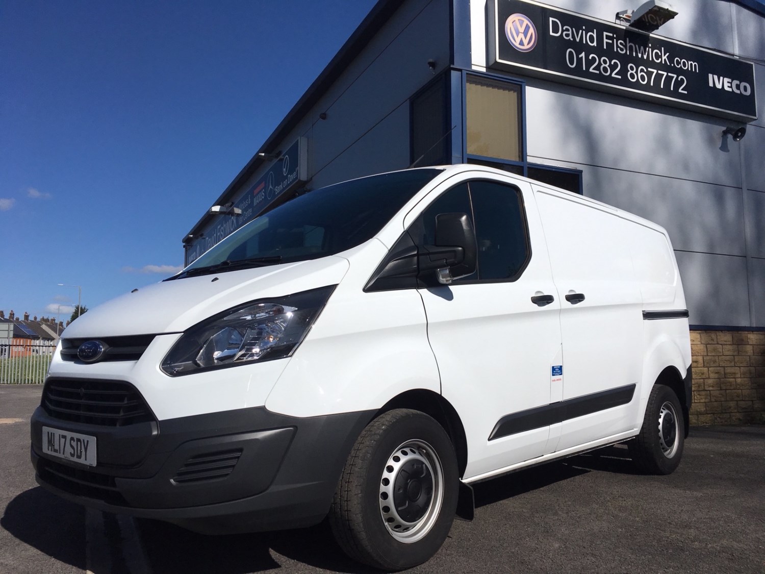 Ford Transit Custom Listing Image