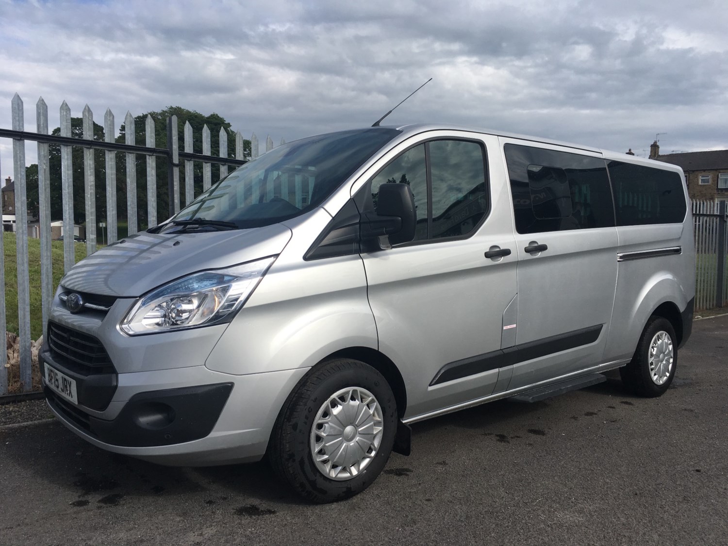 Ford TOURNEO Listing Image