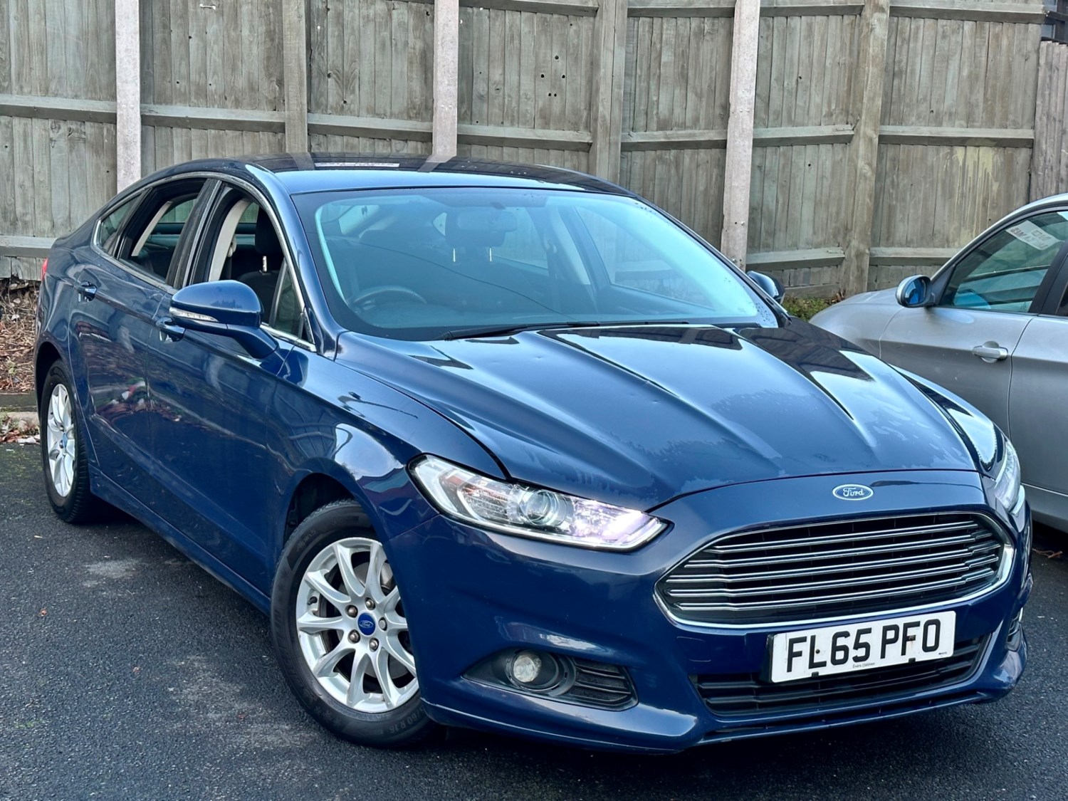 Ford Mondeo Listing Image