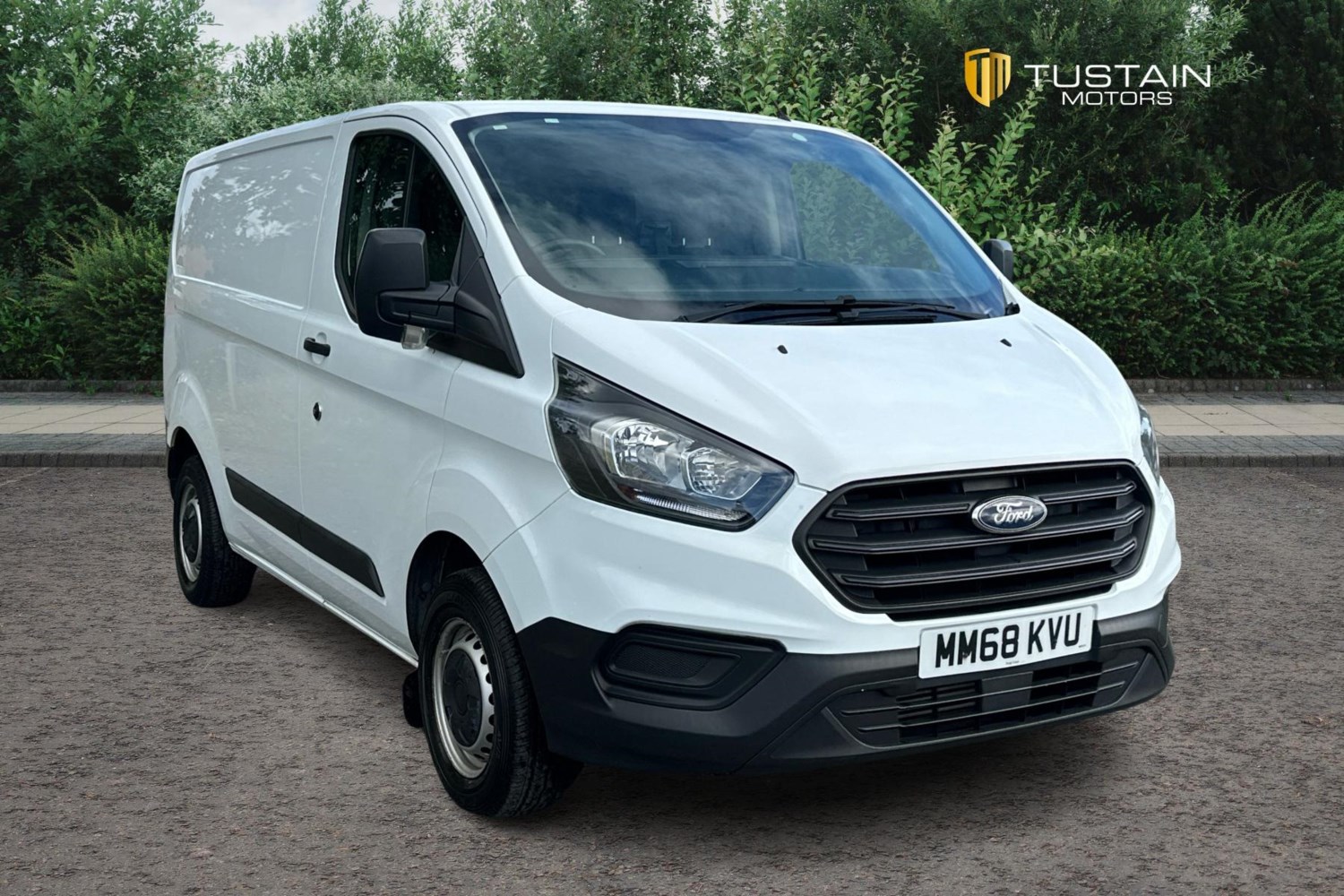 Ford Transit Custom Listing Image