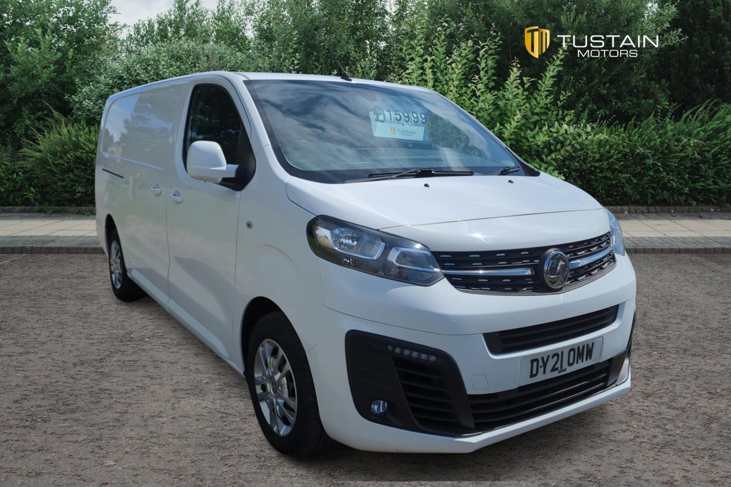 Vauxhall Vivaro Listing Image