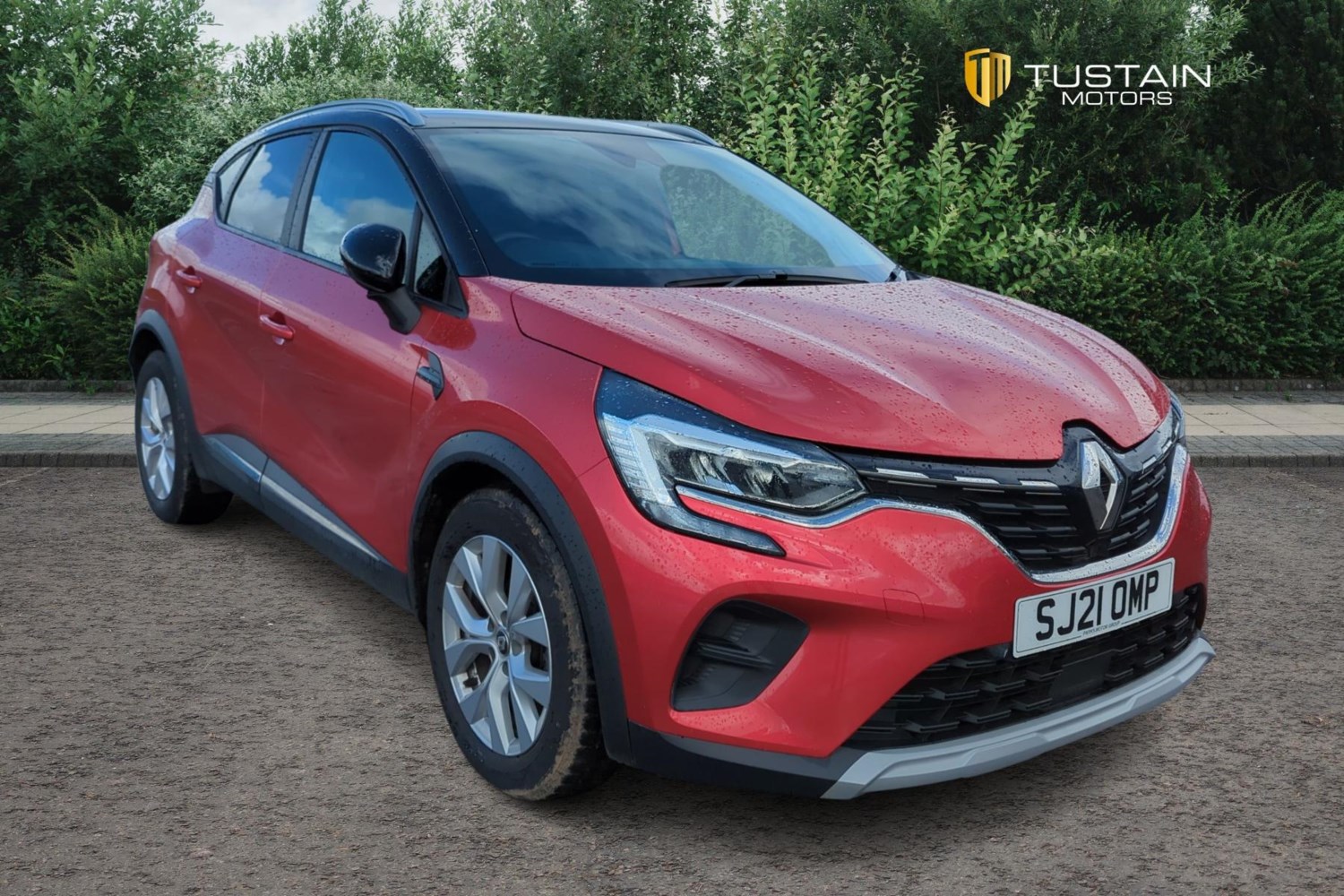 2021 used Renault Captur Iconic Tce