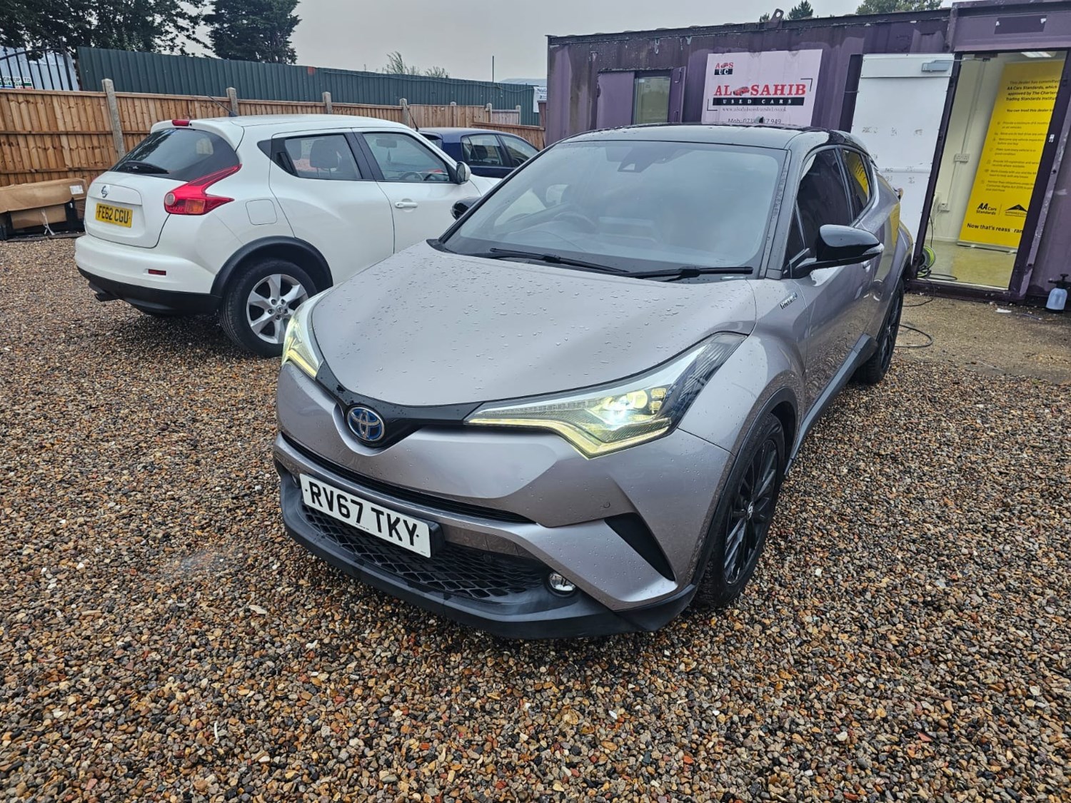 Toyota C-HR Listing Image