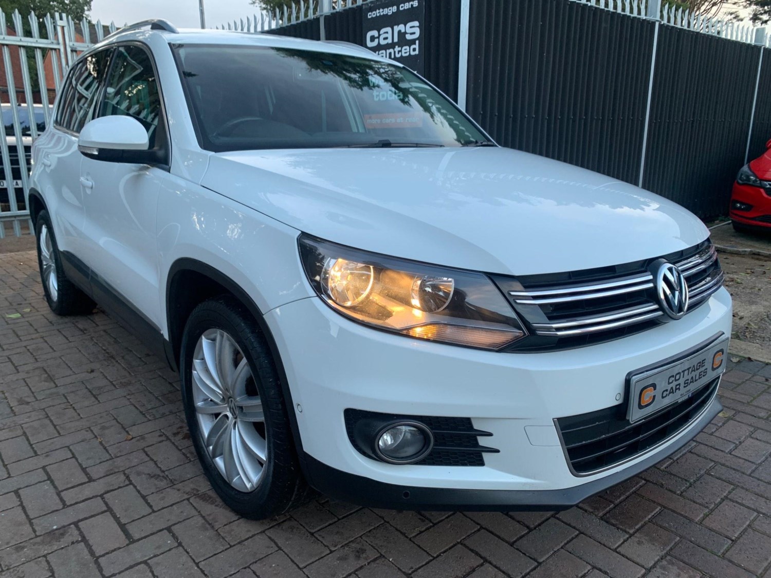 Volkswagen Tiguan Listing Image