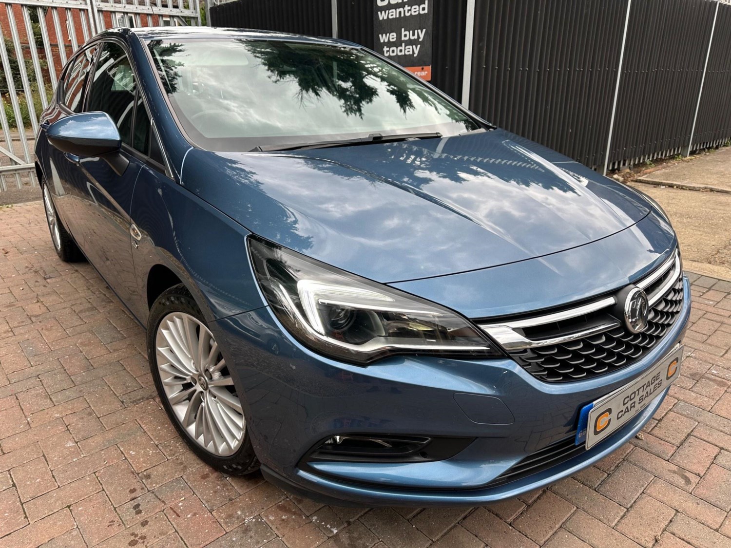 Vauxhall Astra Listing Image