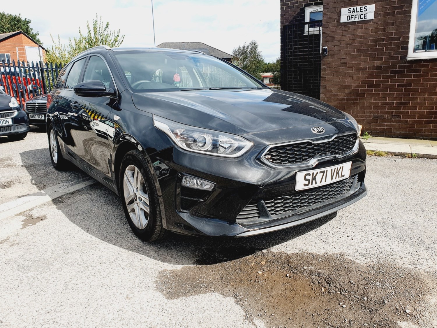 Kia Ceed Listing Image