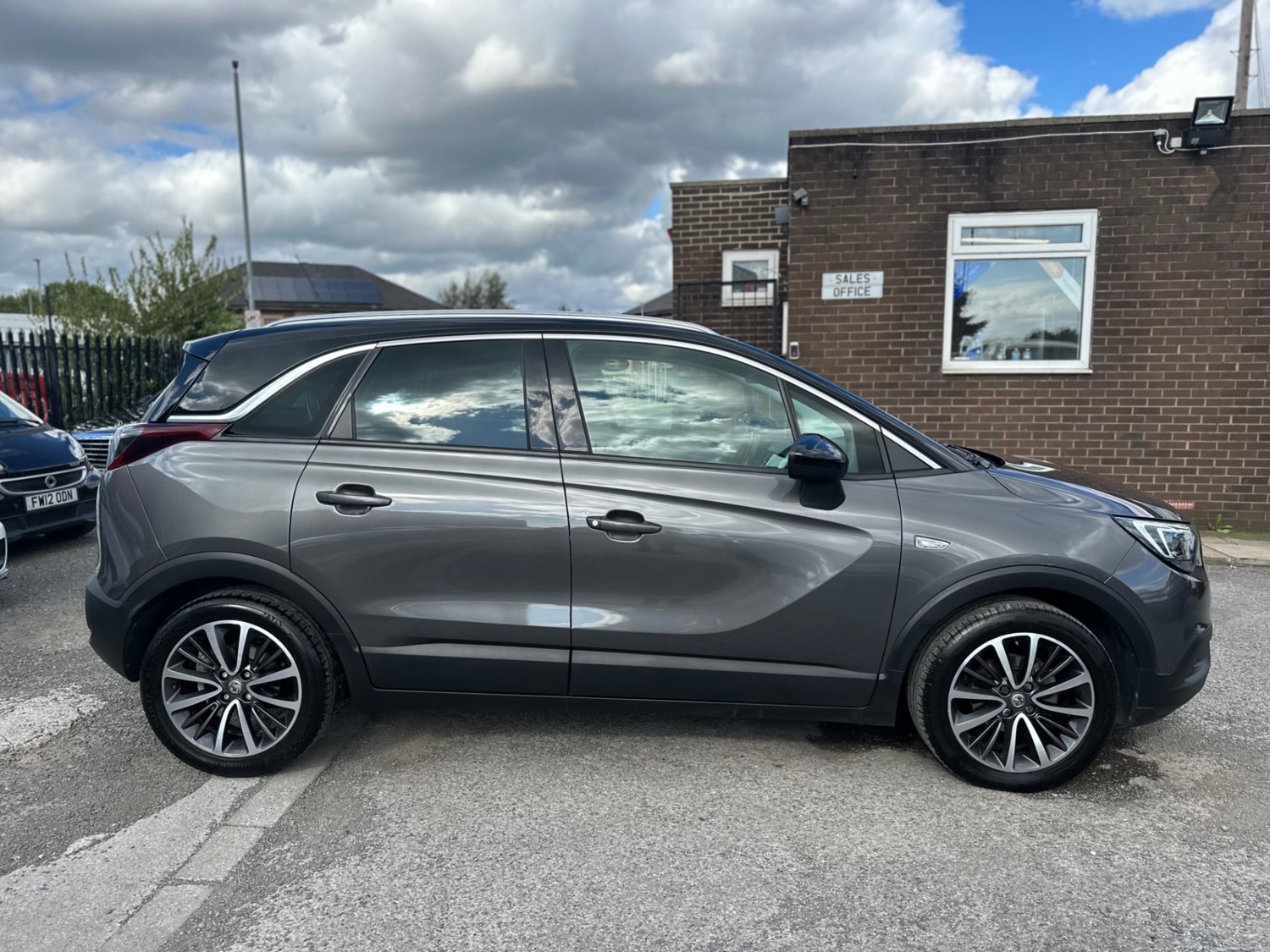 Vauxhall Crossland X Listing Image