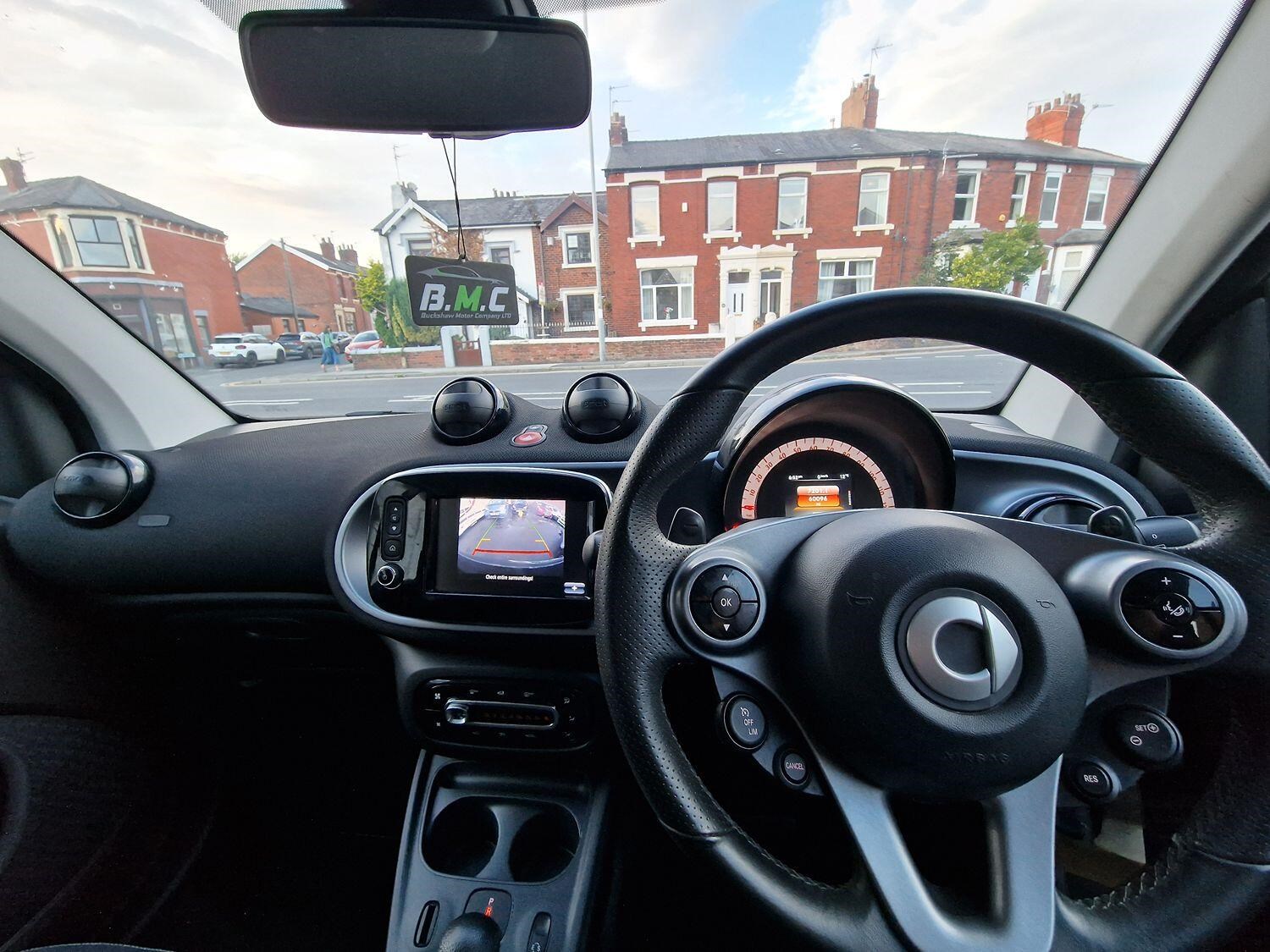 Smart fortwo Listing Image