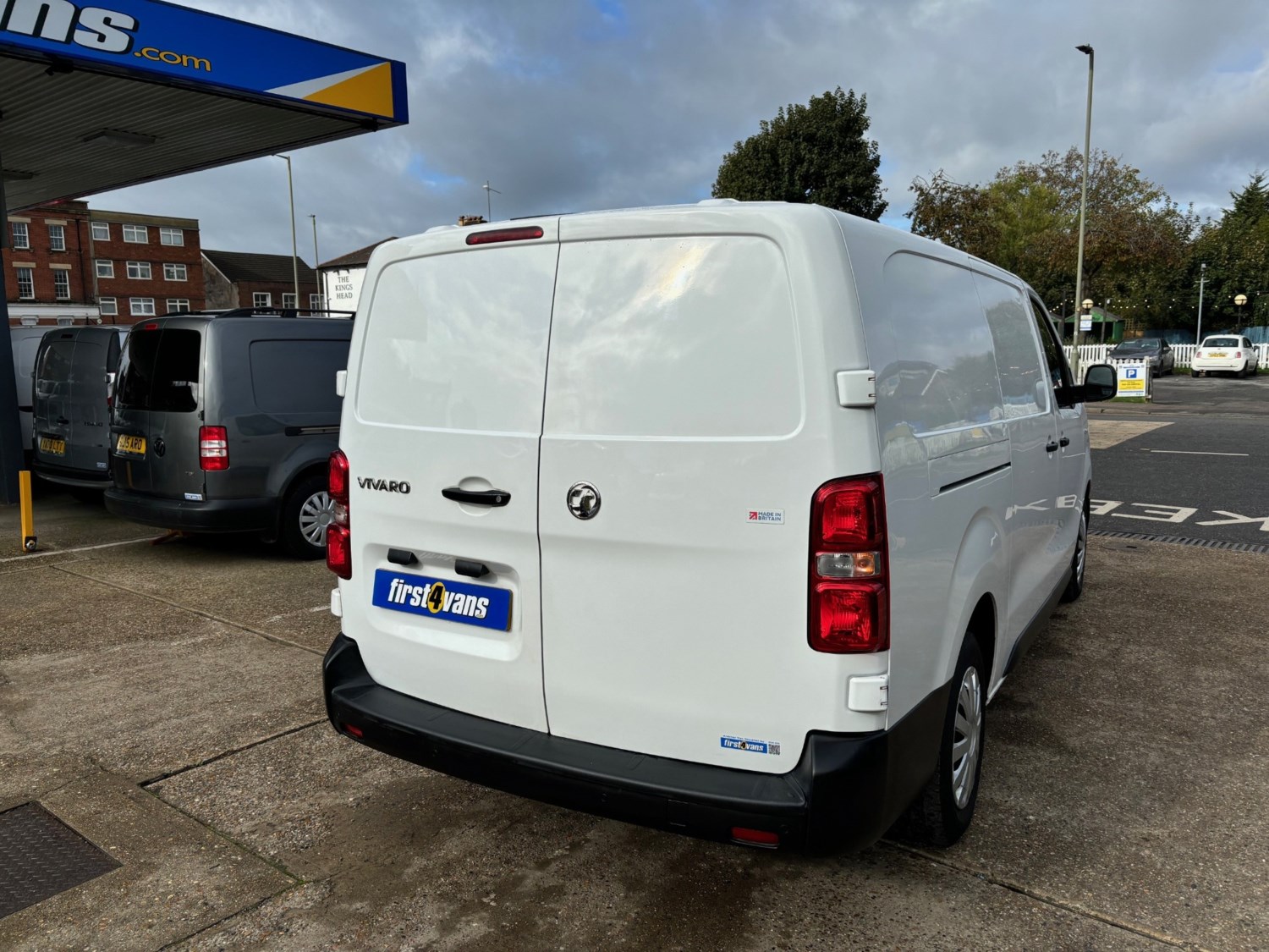 Vauxhall Vivaro Listing Image