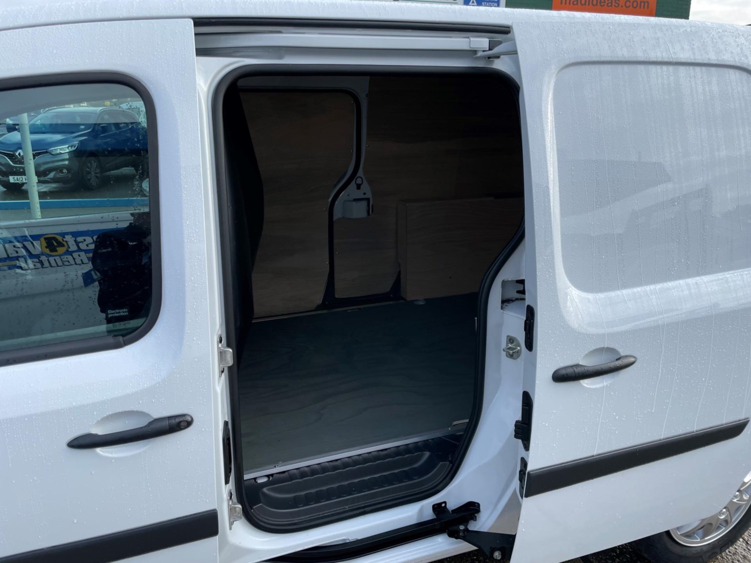 Renault Kangoo Listing Image