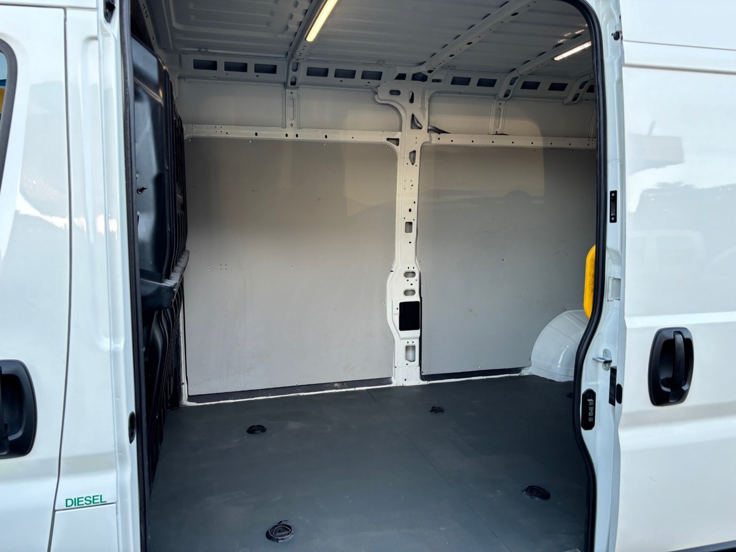 Citroen Relay Listing Image