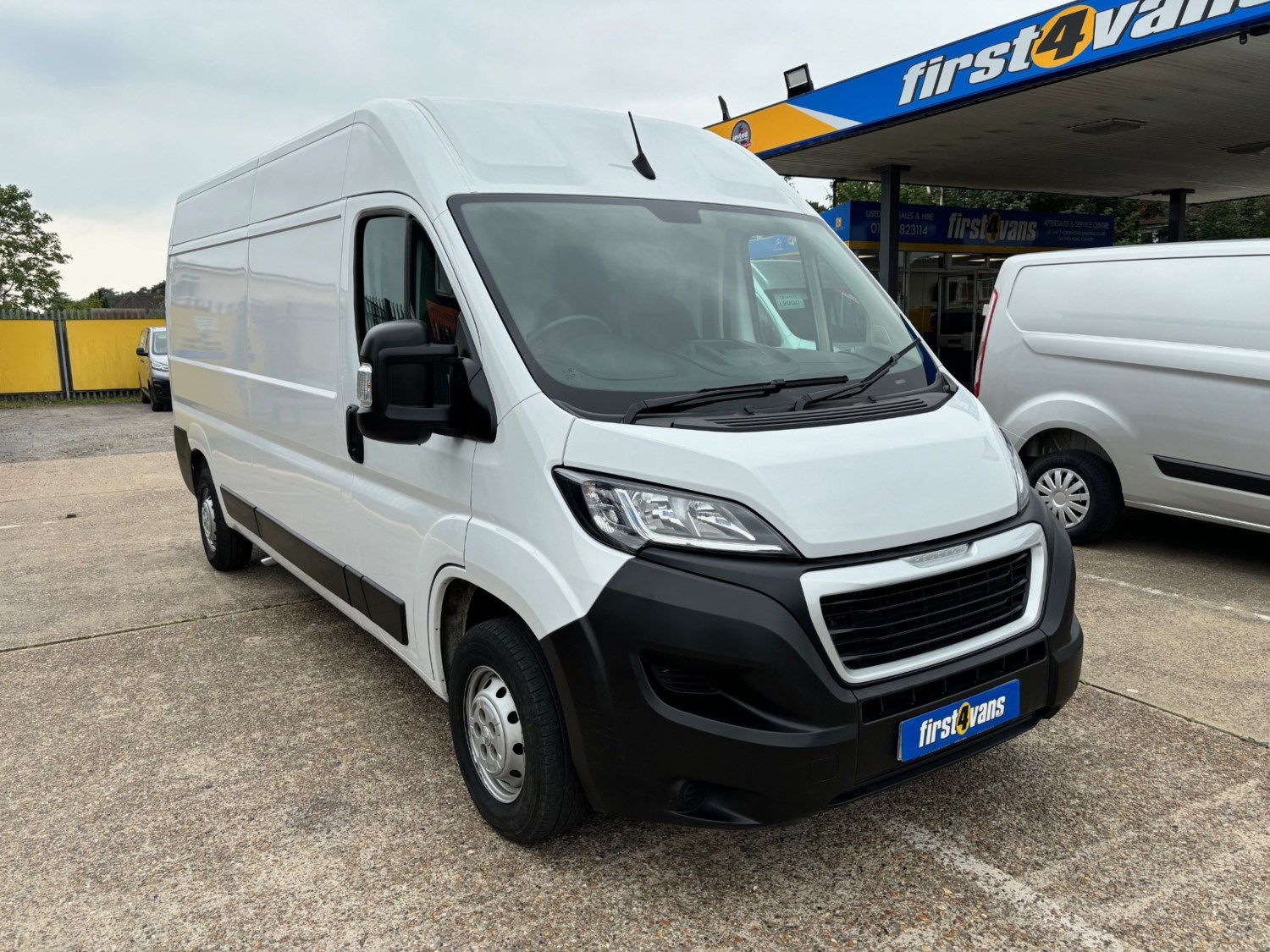 Peugeot Boxer Listing Image