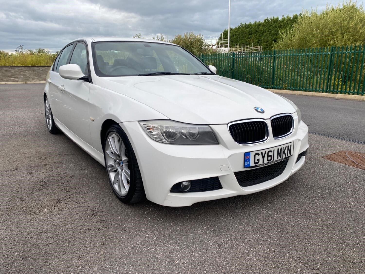 BMW 3 Series Listing Image