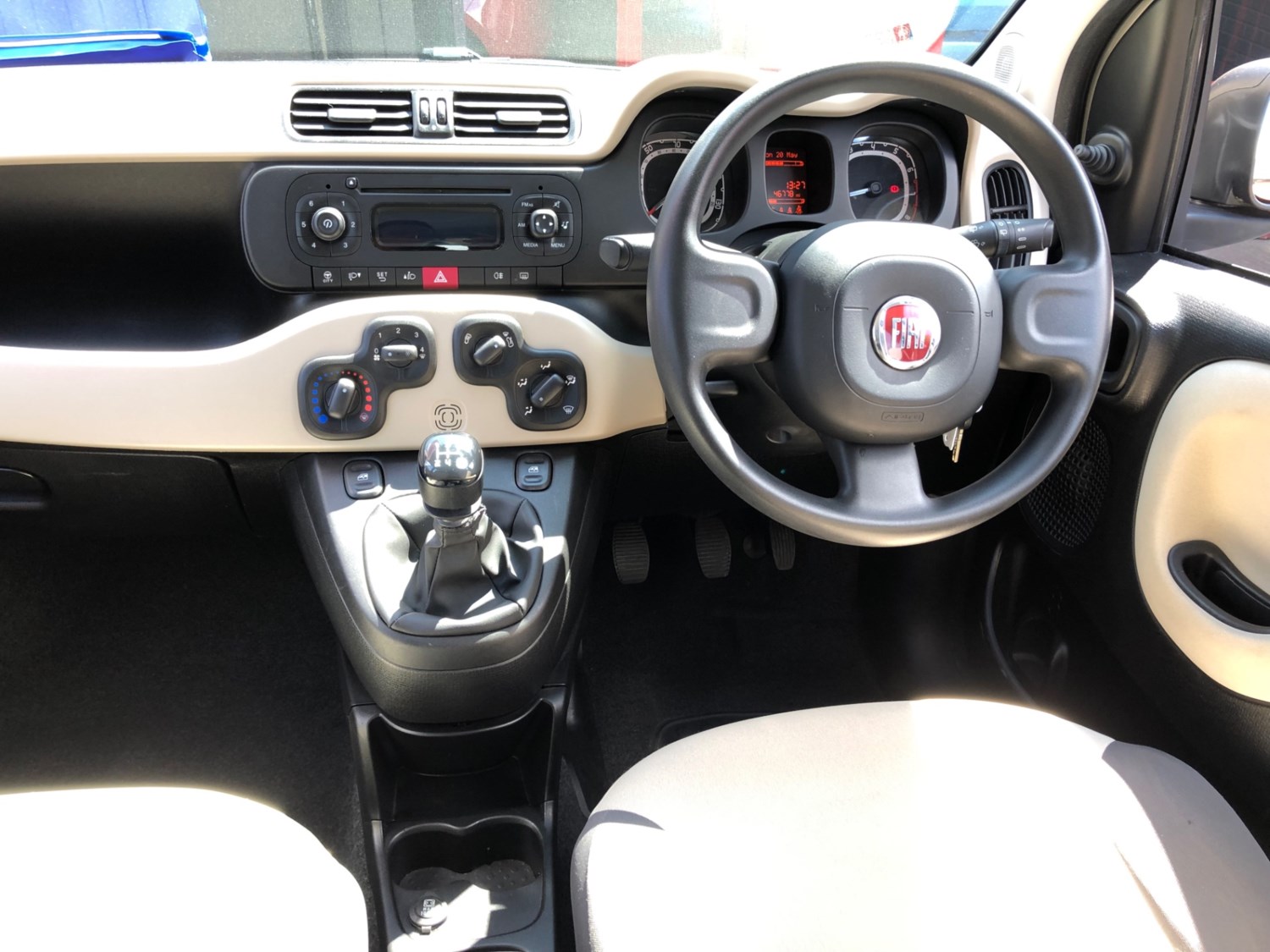 Fiat Panda Listing Image