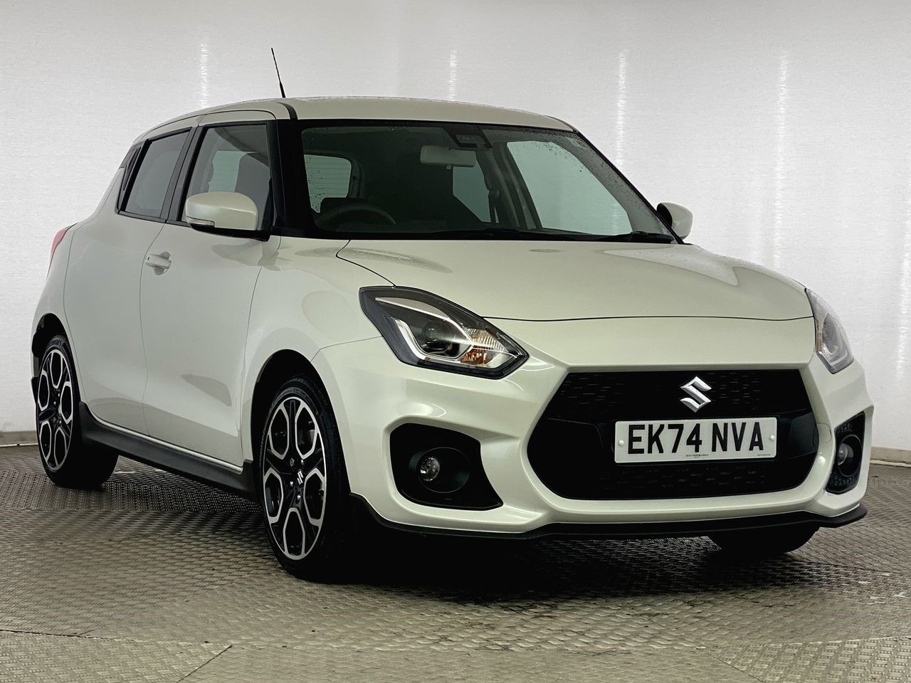 Suzuki Swift Listing Image