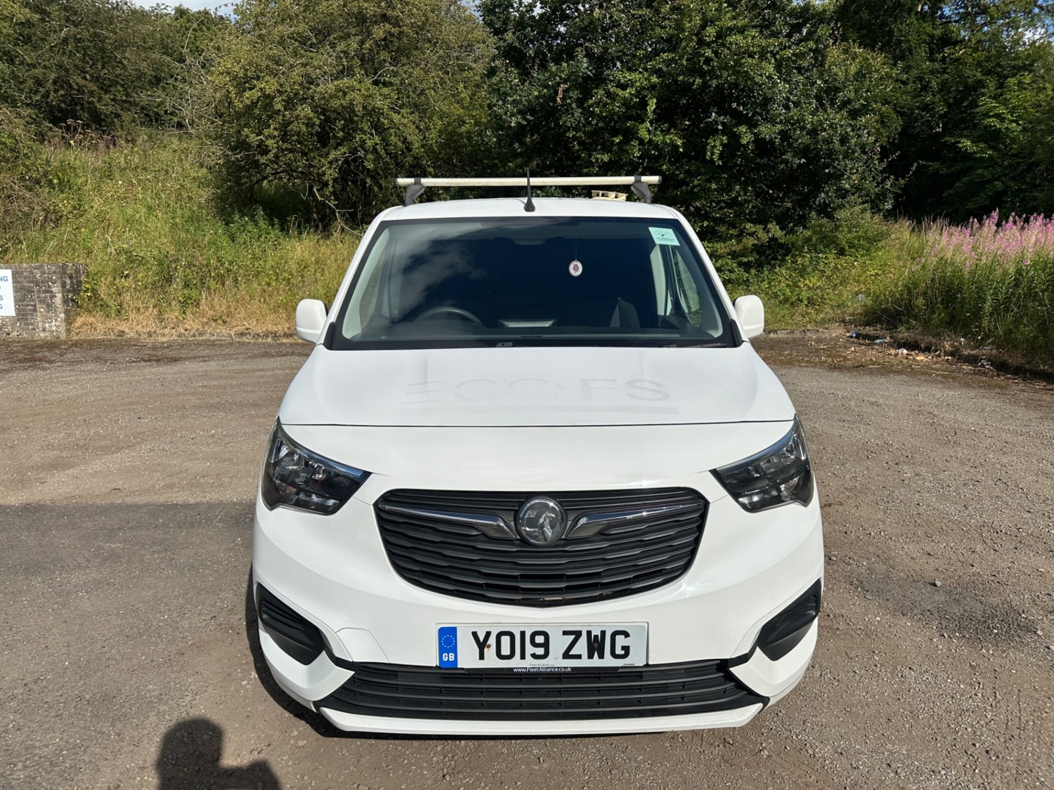 Vauxhall Combo Listing Image