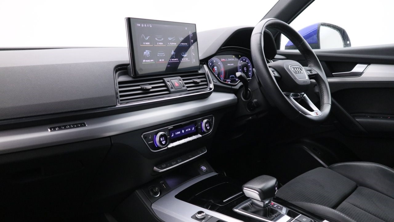 Audi Q5 Listing Image