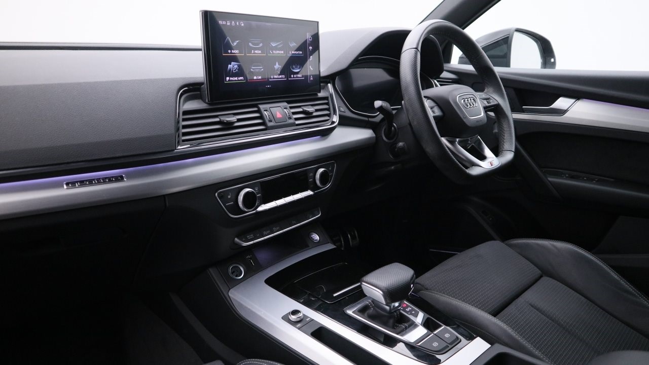 Audi Q5 Listing Image