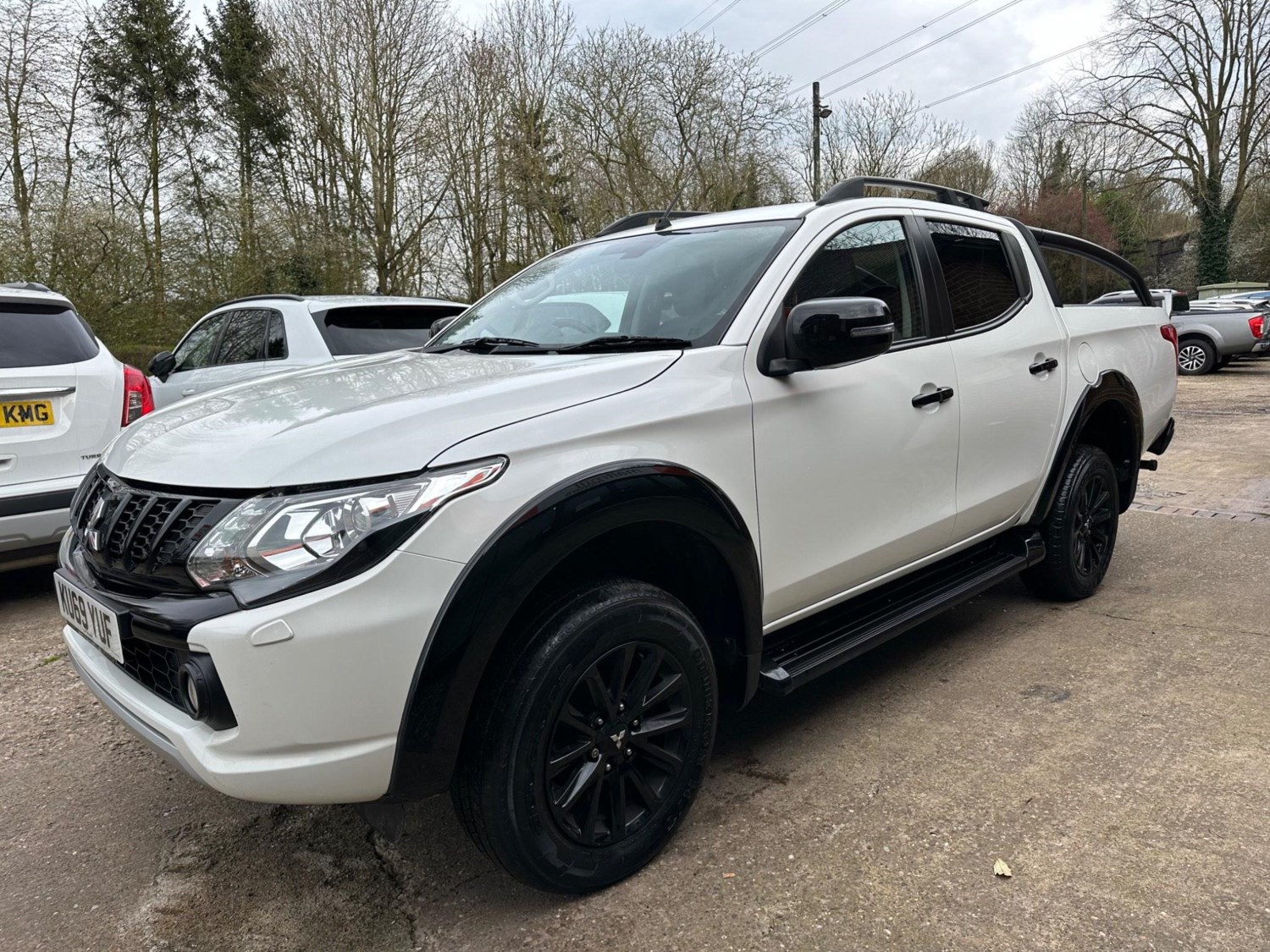 Mitsubishi L200 Listing Image