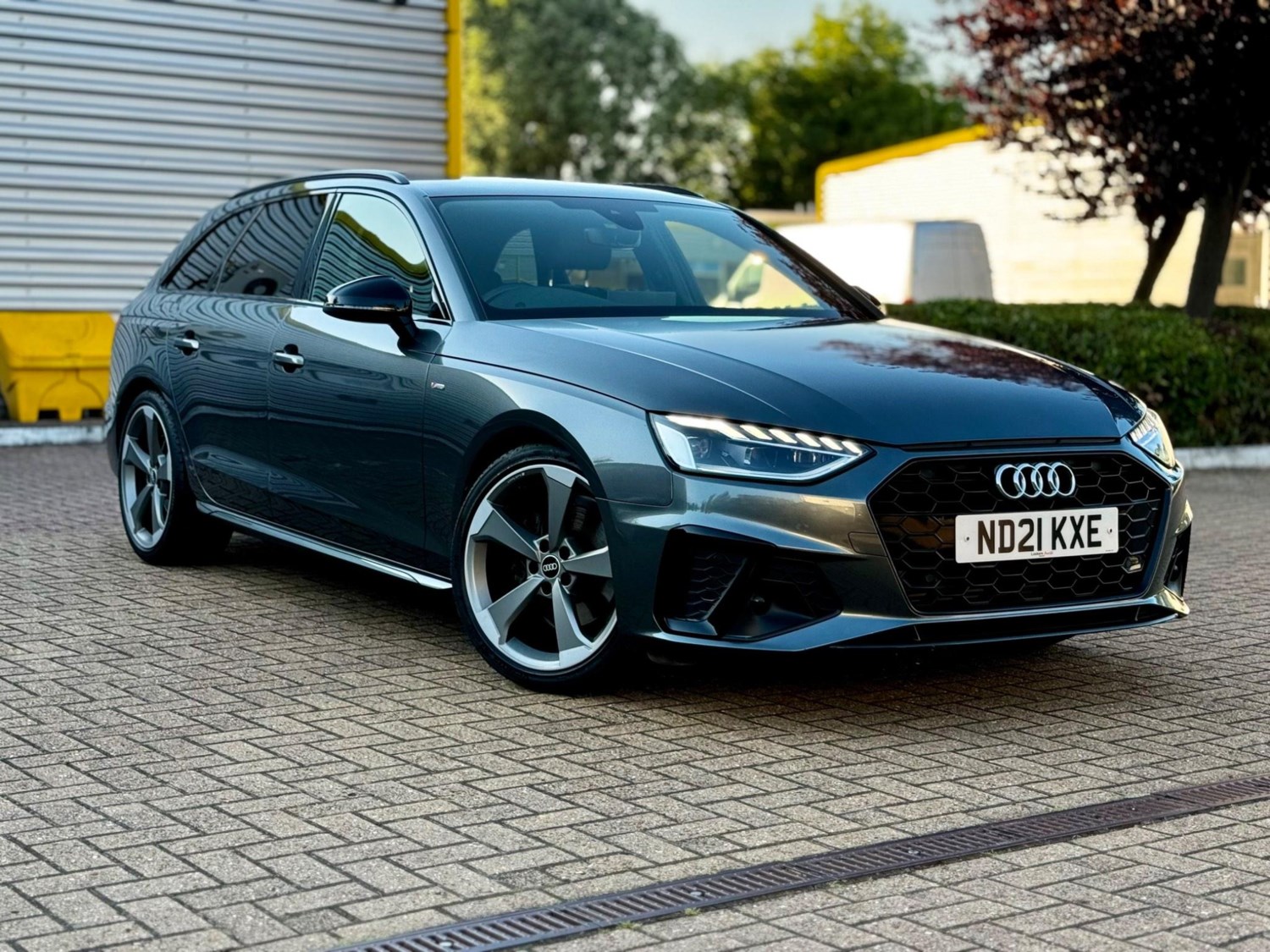 Audi A4 Avant Listing Image